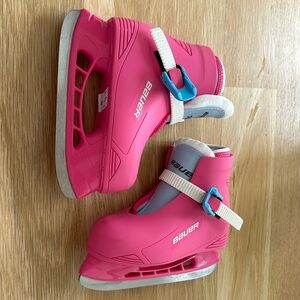 Girls youth beginner ice skates only worn once ! Bauer!